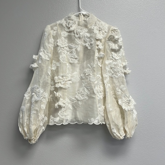 Postcard Floral-Appliqued Linen-Silk Top